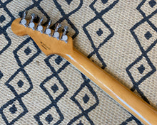 Load image into Gallery viewer, Fender Kurt Cobain Jaguar
