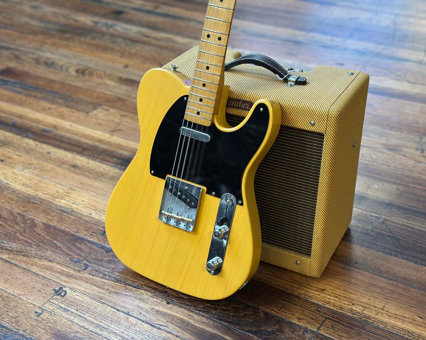 Fender Vintera II FSR Limited Edition Road Worn '50s Telecaster - Butterscotch Blonde