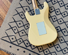 Load image into Gallery viewer, Fender Made in Japan Limited Floyd Stratocaster - Vintage White upgraded w/ Gibson BurstBucker 🇯🇵
