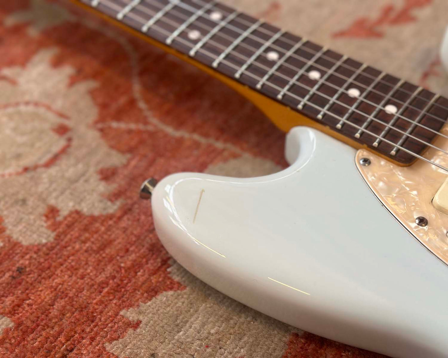 Fender Modern Player Mustang - Daphne Blue