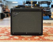 Load image into Gallery viewer, Fender Mustang GTX100 Modelling Amp
