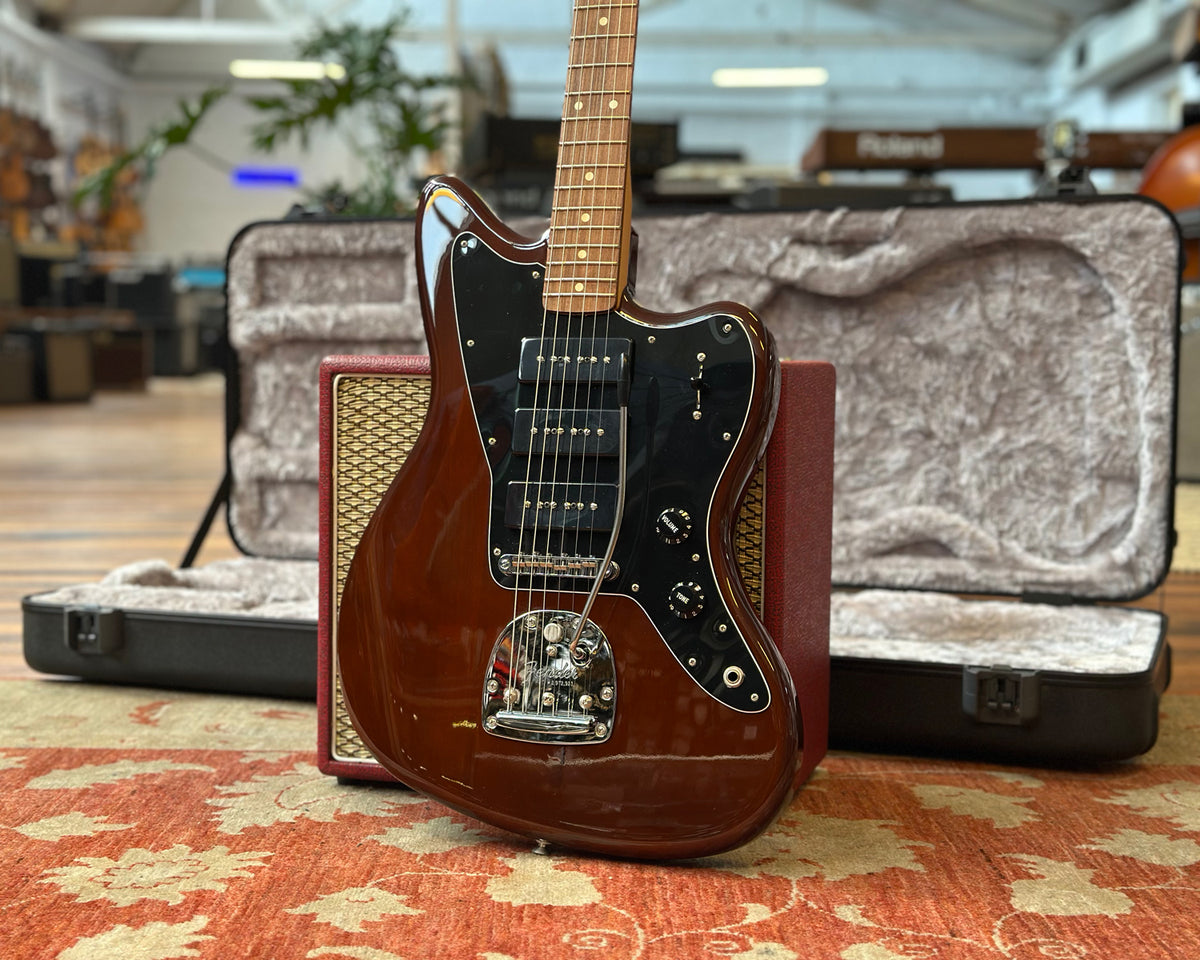 Fender Noventa Jazzmaster - Walnut