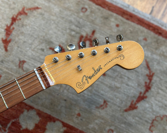 Fender Noventa Jazzmaster - Walnut