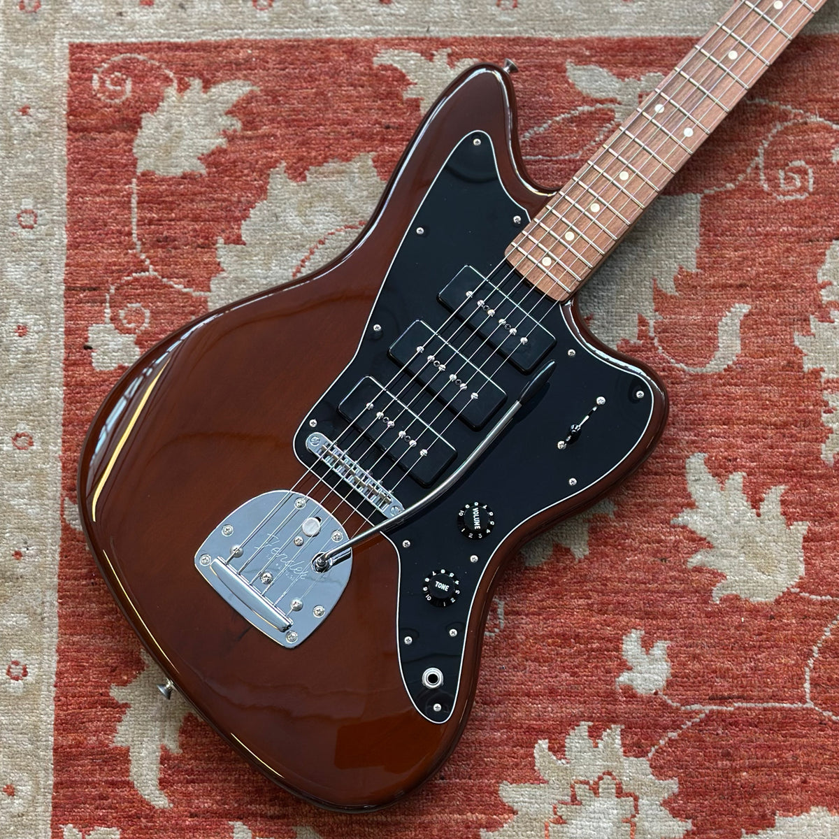Fender Noventa Jazzmaster - Walnut