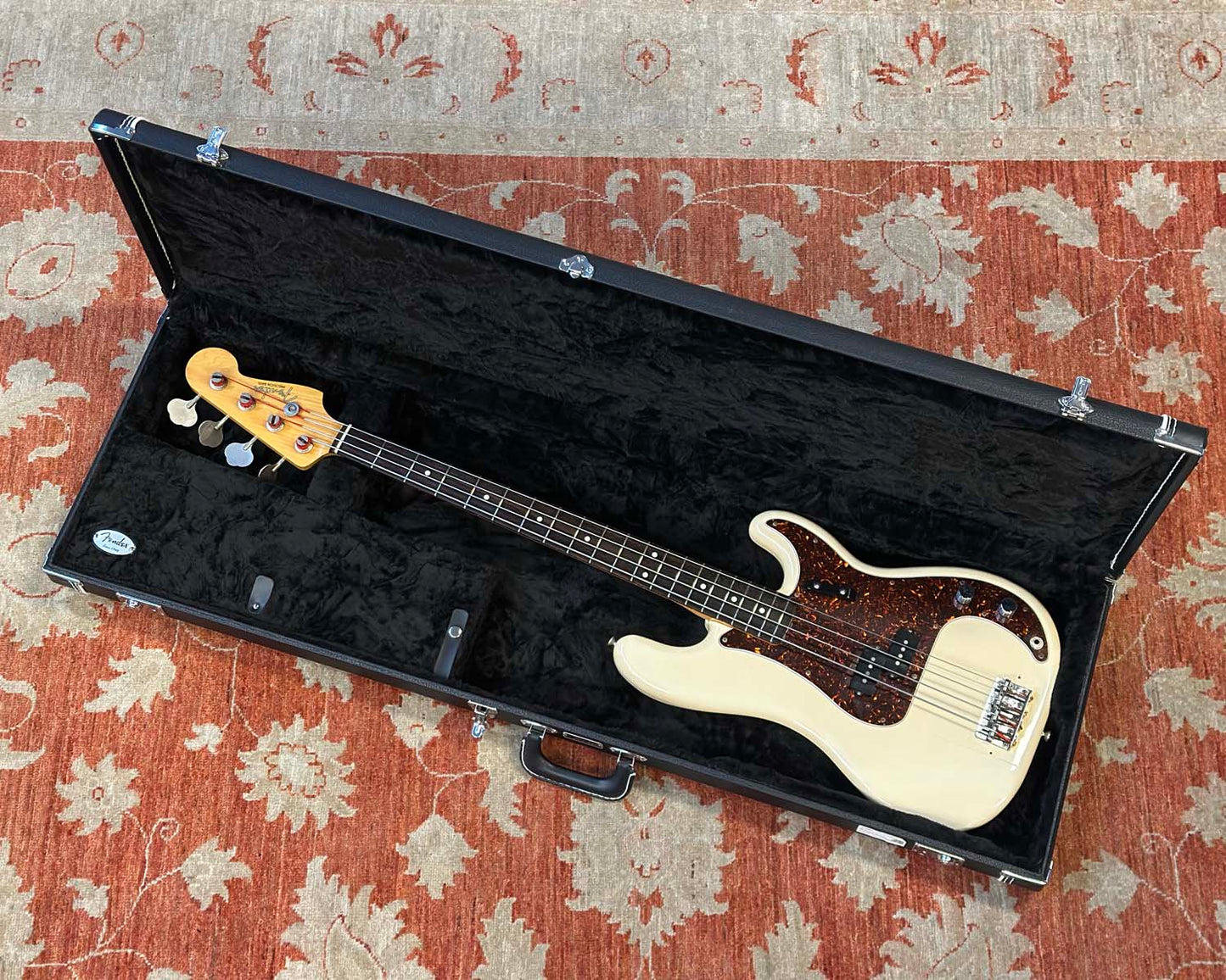 Fender PB62-80 Precision Bass - JV Series