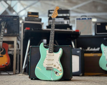 Load image into Gallery viewer, Fender Partscaster w/Robert Cray Signature Neck
