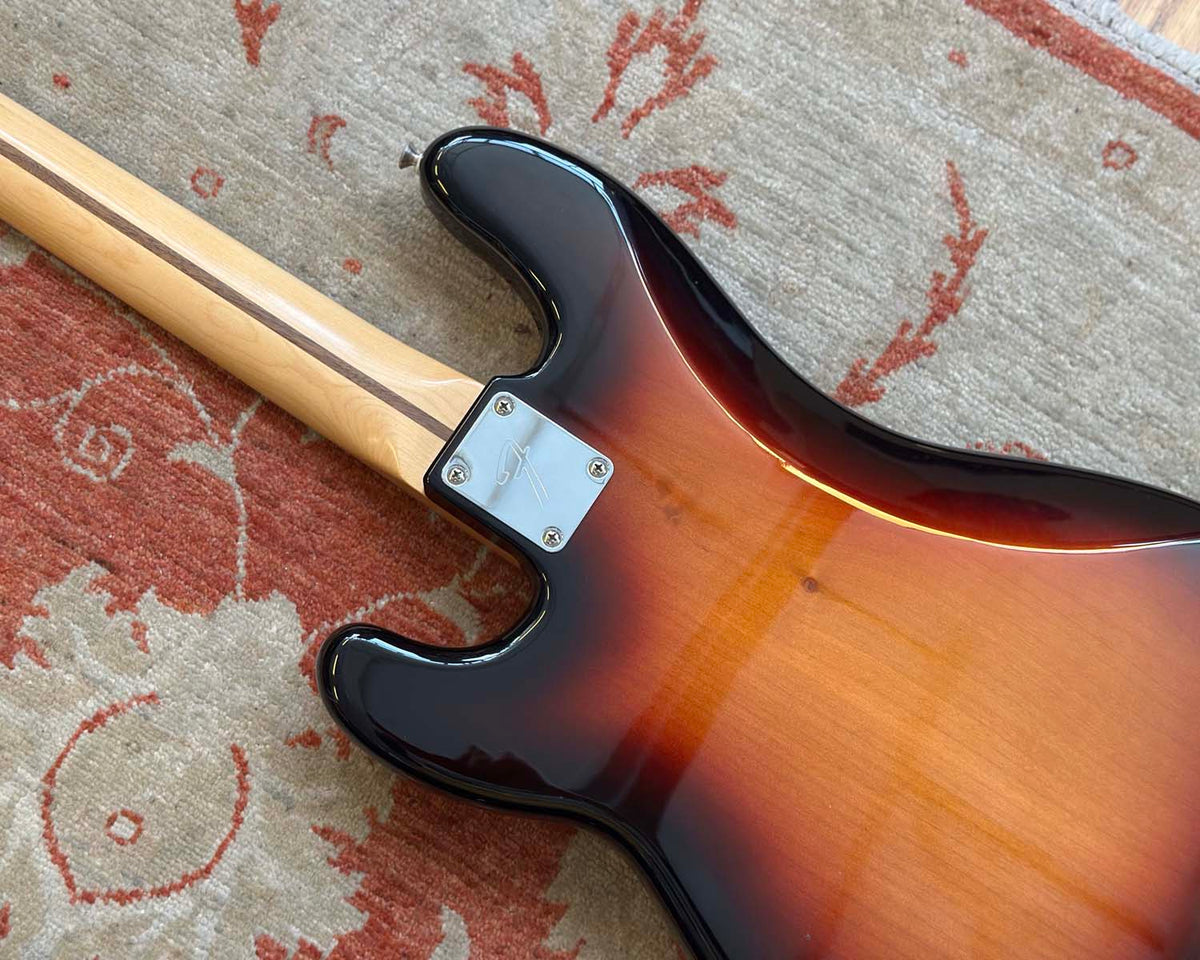 2018 Fender Player Precision Bass - Sunburst