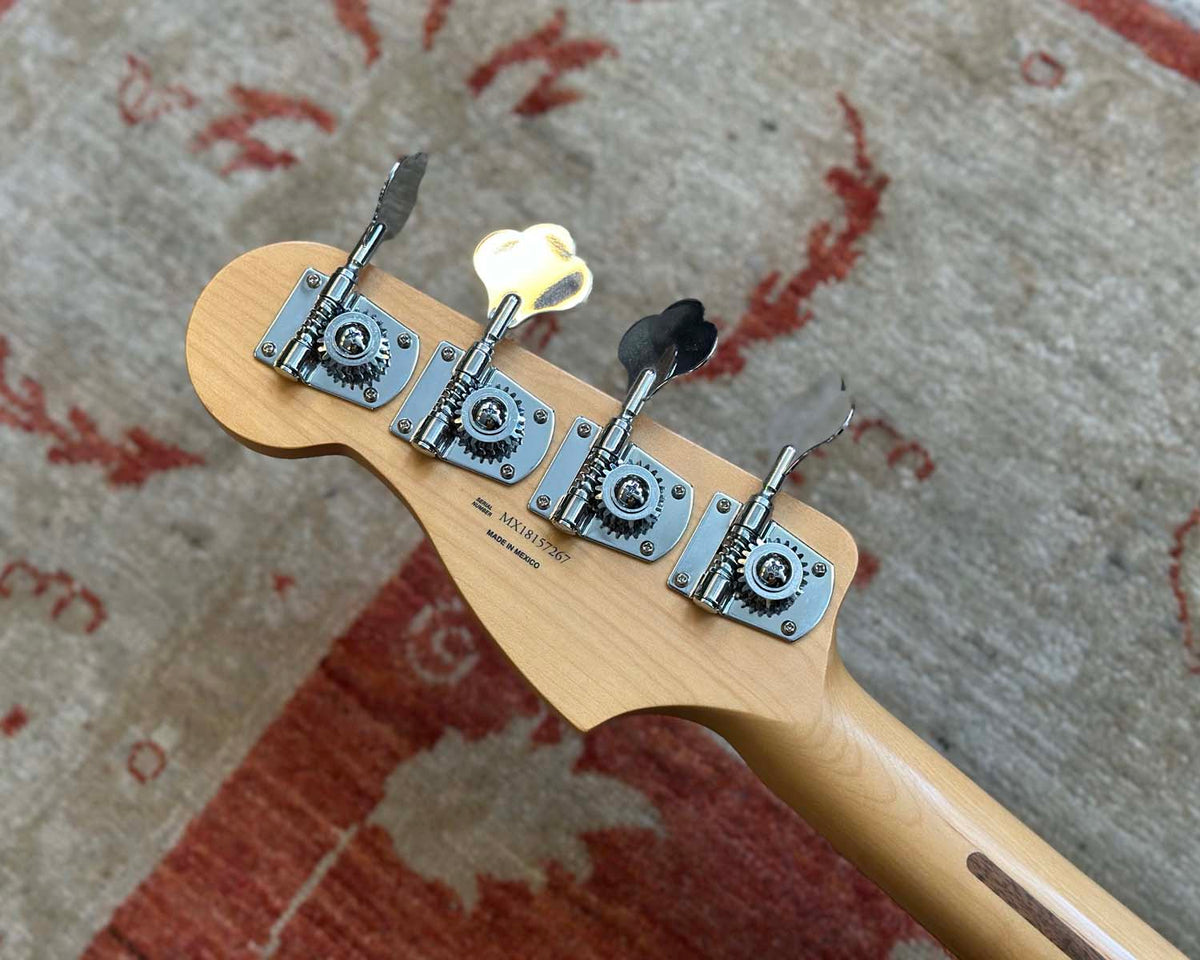 2018 Fender Player Precision Bass - Sunburst