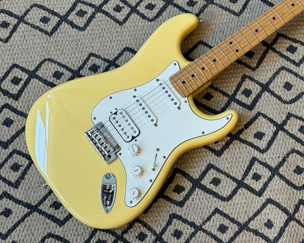 Fender Player Stratocaster HSS - Buttercream