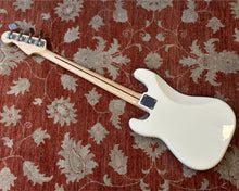 Load image into Gallery viewer, Fender Precision Bass
