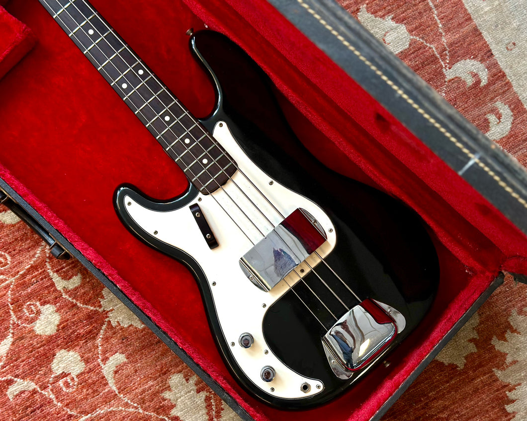 '71 Left Handed Fender Precision Bass - Refinished Custom Colour Black w/ Case