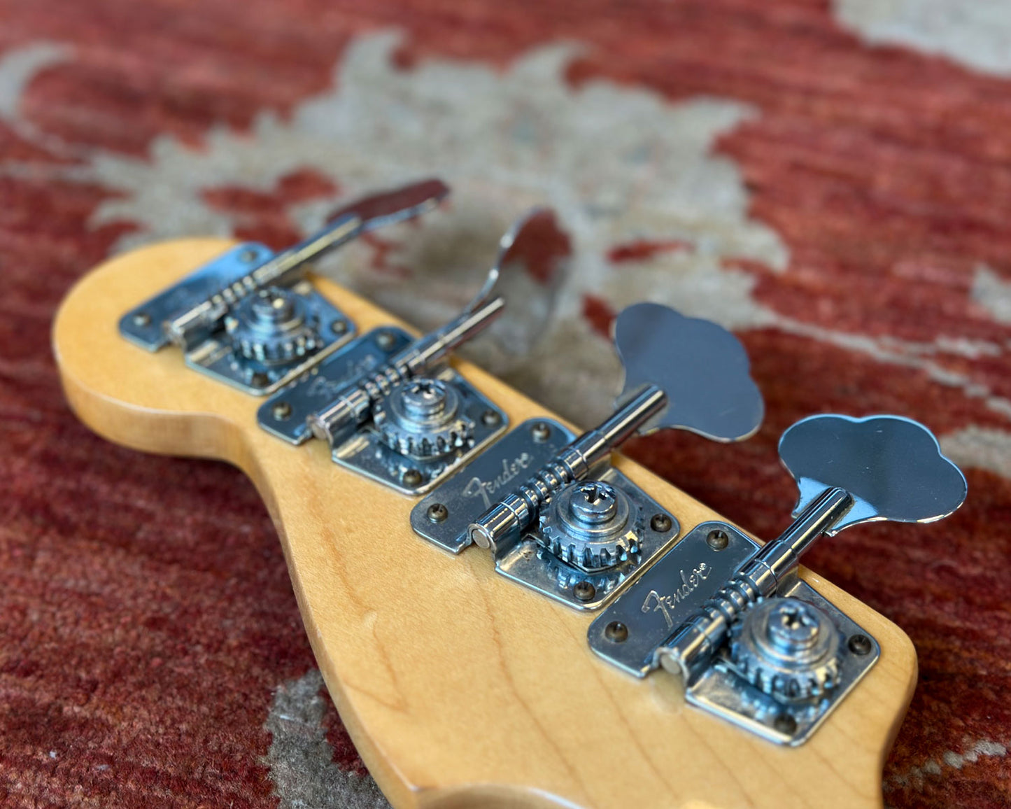 1979 Fender Precision Bass (4.45kg)