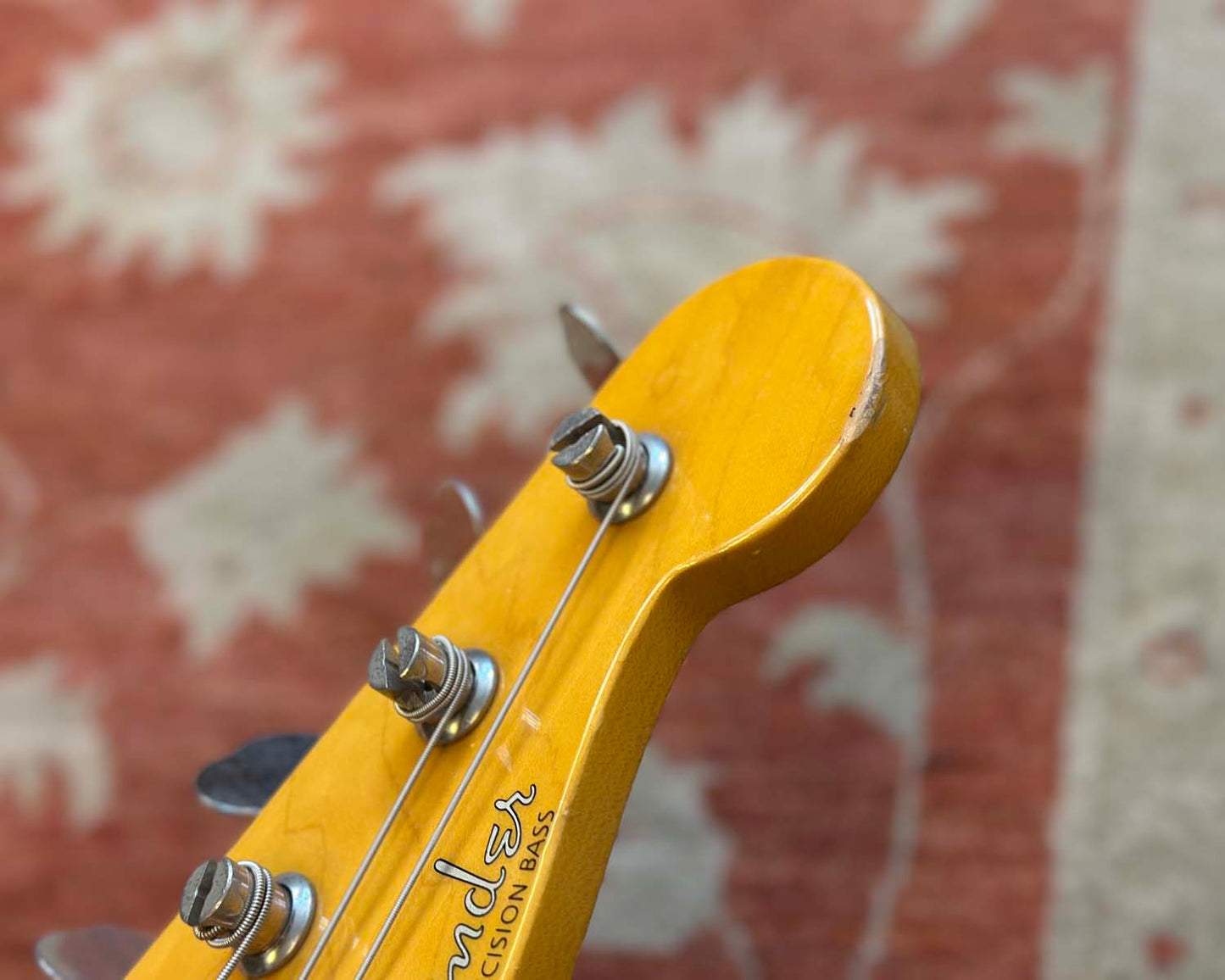 '90s Fender Precision Bass Japan