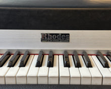 Load image into Gallery viewer, Fender Rhodes Mark 1 Stage Piano Seventy Three w/ Orbital Preamp
