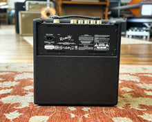 Load image into Gallery viewer, Fender Rumble LT25 Bass Combo
