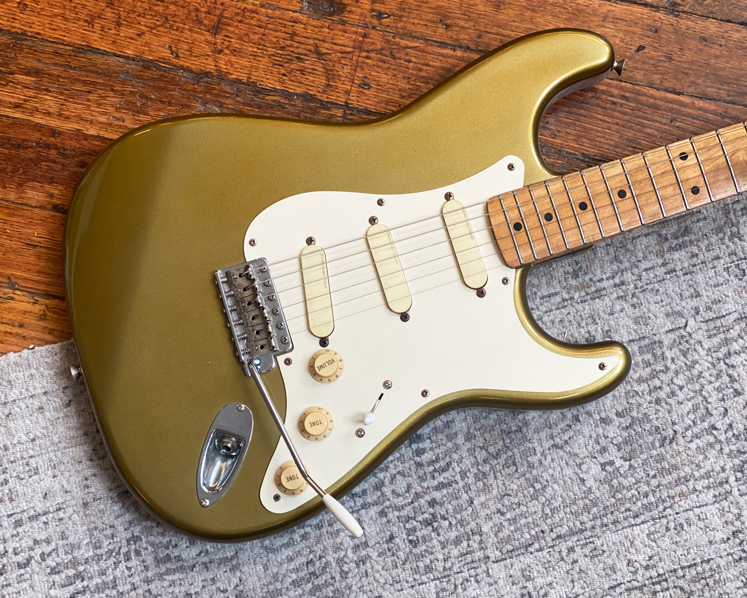 Fender Stratocaster ST57-85 LS '54 Reissue 'E Series' Made in Japan w/ Lace  Sensors + Eric Clapton Mid Boost