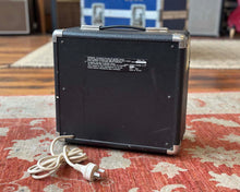 Load image into Gallery viewer, Fender Sidekick 15 Reverb
