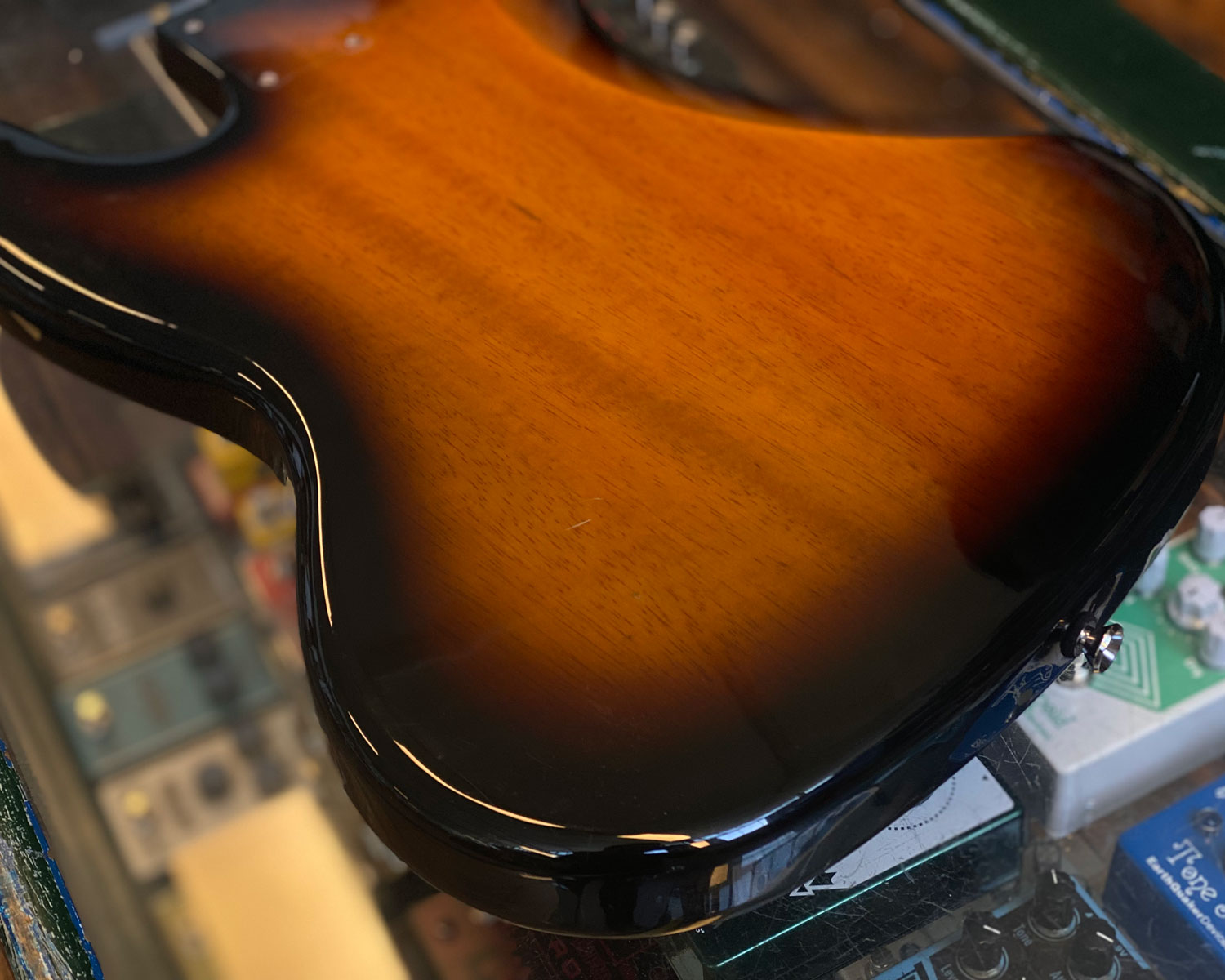 Loaded jazz shop bass body