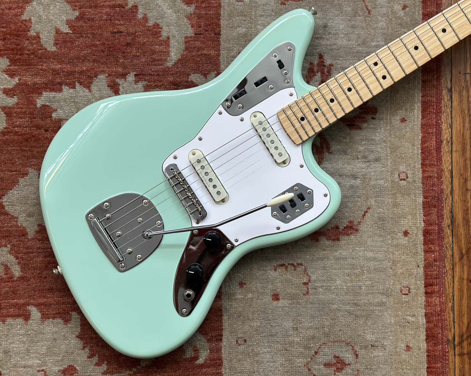 Fender Squier Vintage Modified Jaguar - Modified w/ American Pro