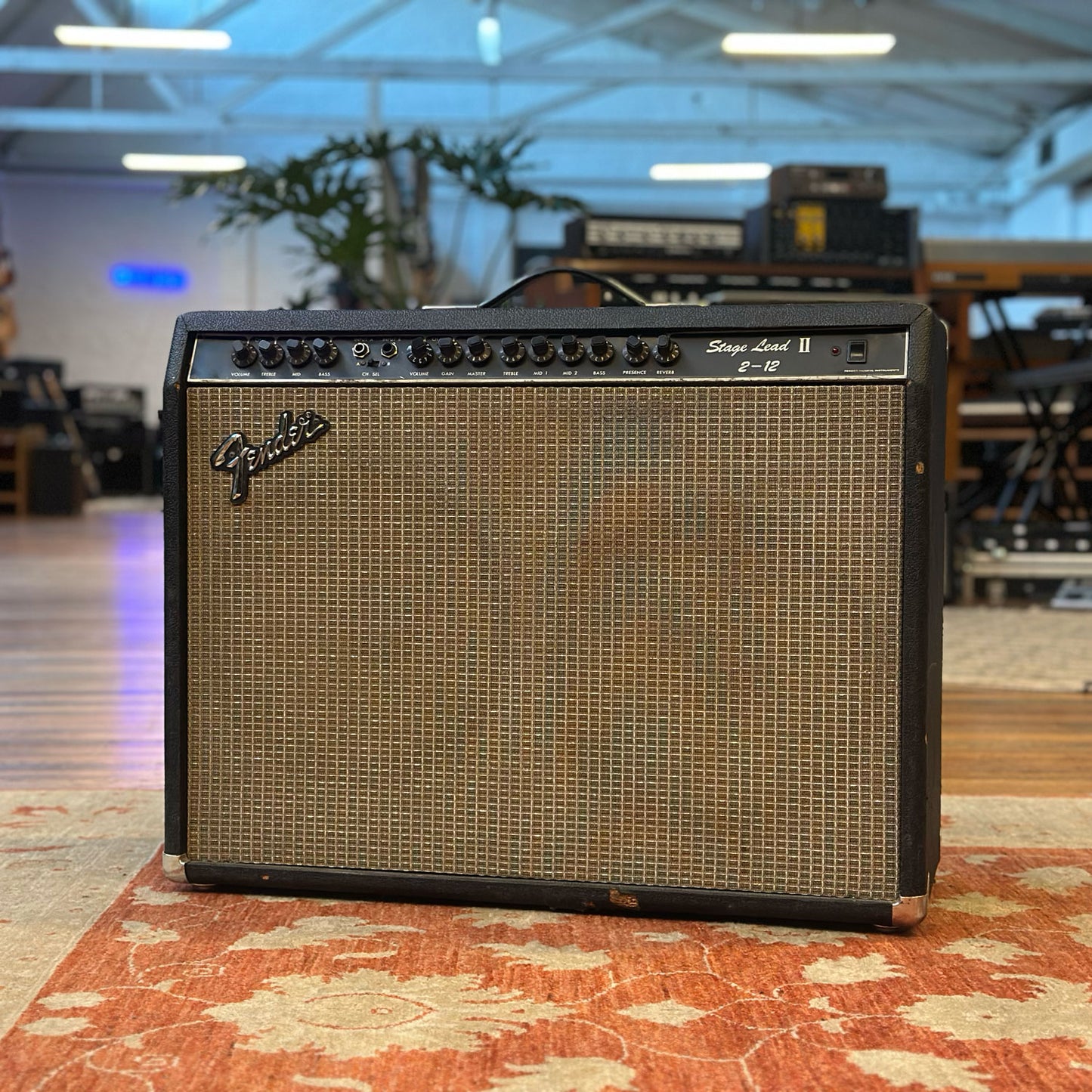 Fender Stage Lead II 2x12