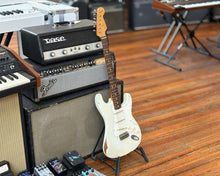 Load image into Gallery viewer, 2010 Fender Road Worn &#39;60s Stratocaster - Olympic White
