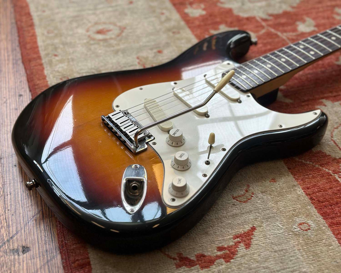 Fender Stratocaster Plus - Sunburst