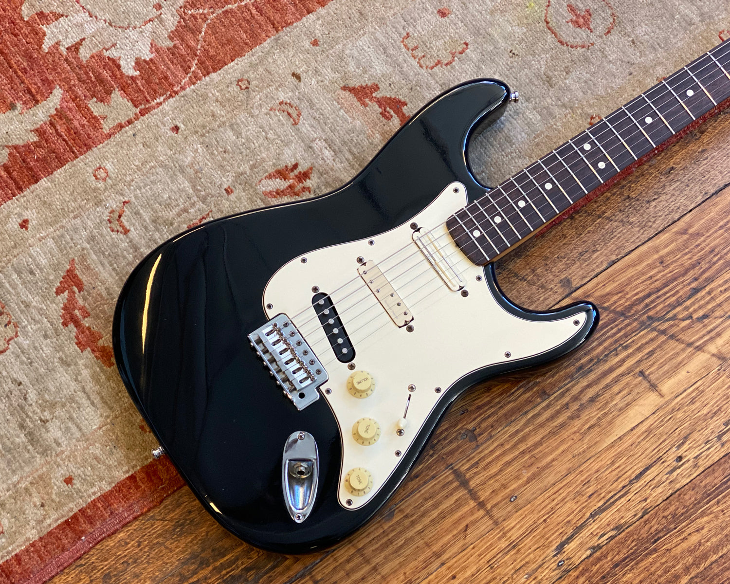 1988 Fender Stratocaster ST-40 MIJ - Seymour Duncan Mods – Found Sound