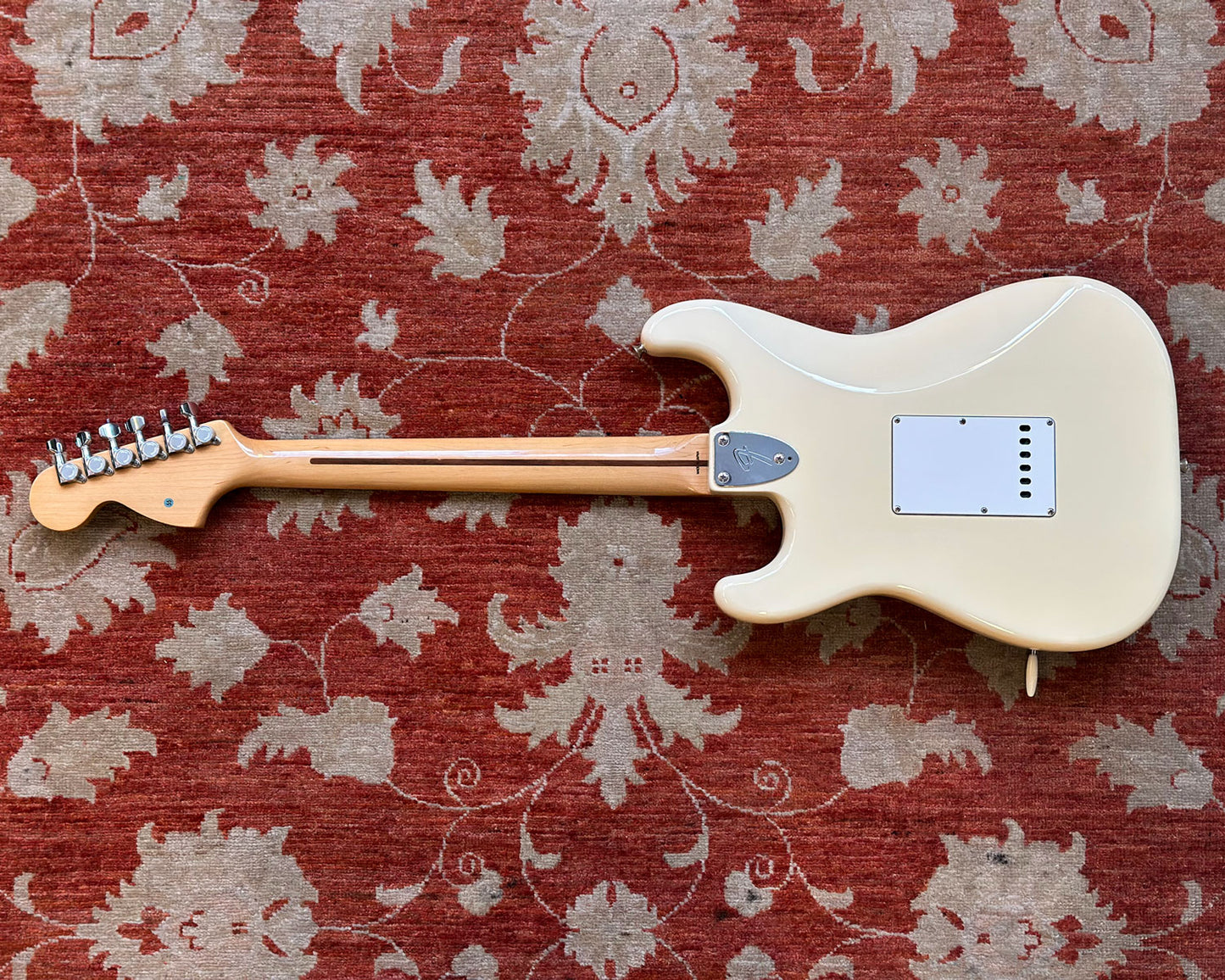 1986 Fender Stratocaster 'E Series' ST-72-55 - Olympic White