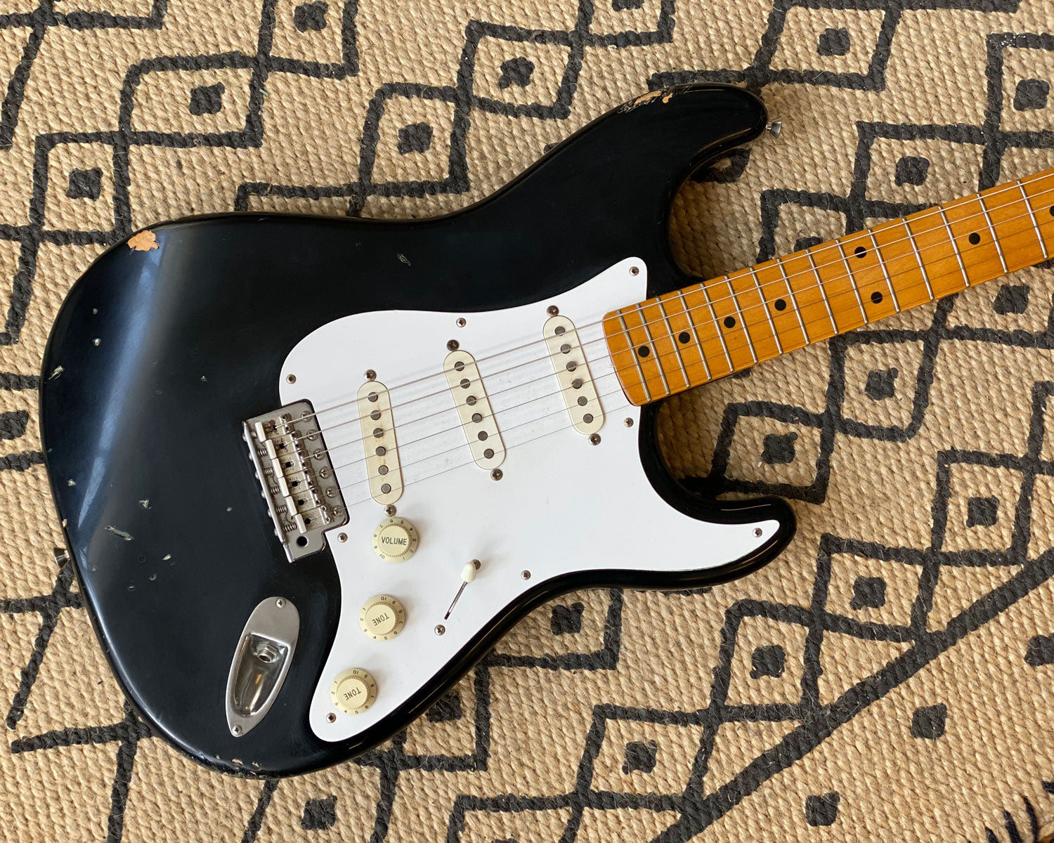 【美品】Fender Japan ST57 Stratocaster ストラト Fender Japan ST57 Stratocaster 1987年製（ビンテージ）【楽器