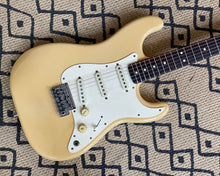 Load image into Gallery viewer, &#39;83 Fender 2-Knob Stratocaster - Dan Smith Era 🇺🇸
