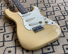 Load image into Gallery viewer, &#39;83 Fender 2-Knob Stratocaster - Dan Smith Era 🇺🇸
