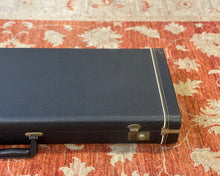 Load image into Gallery viewer, 1978 Fender Stratocaster - Mocha w/ OHSC &amp; Spare set of 1978 Fender Super Bullet Strings
