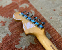 Load image into Gallery viewer, 1978 Fender Stratocaster - Mocha w/ OHSC &amp; Spare set of 1978 Fender Super Bullet Strings
