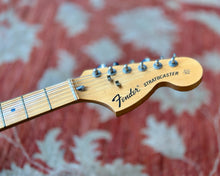 Load image into Gallery viewer, 1993 Fender Stratocaster ST72 - Made In Japan
