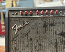 Load image into Gallery viewer, Fender Super 60
