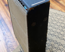 Load image into Gallery viewer, Fender Super Six Reverb
