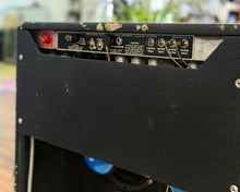 Load image into Gallery viewer, Fender Super Six Reverb

