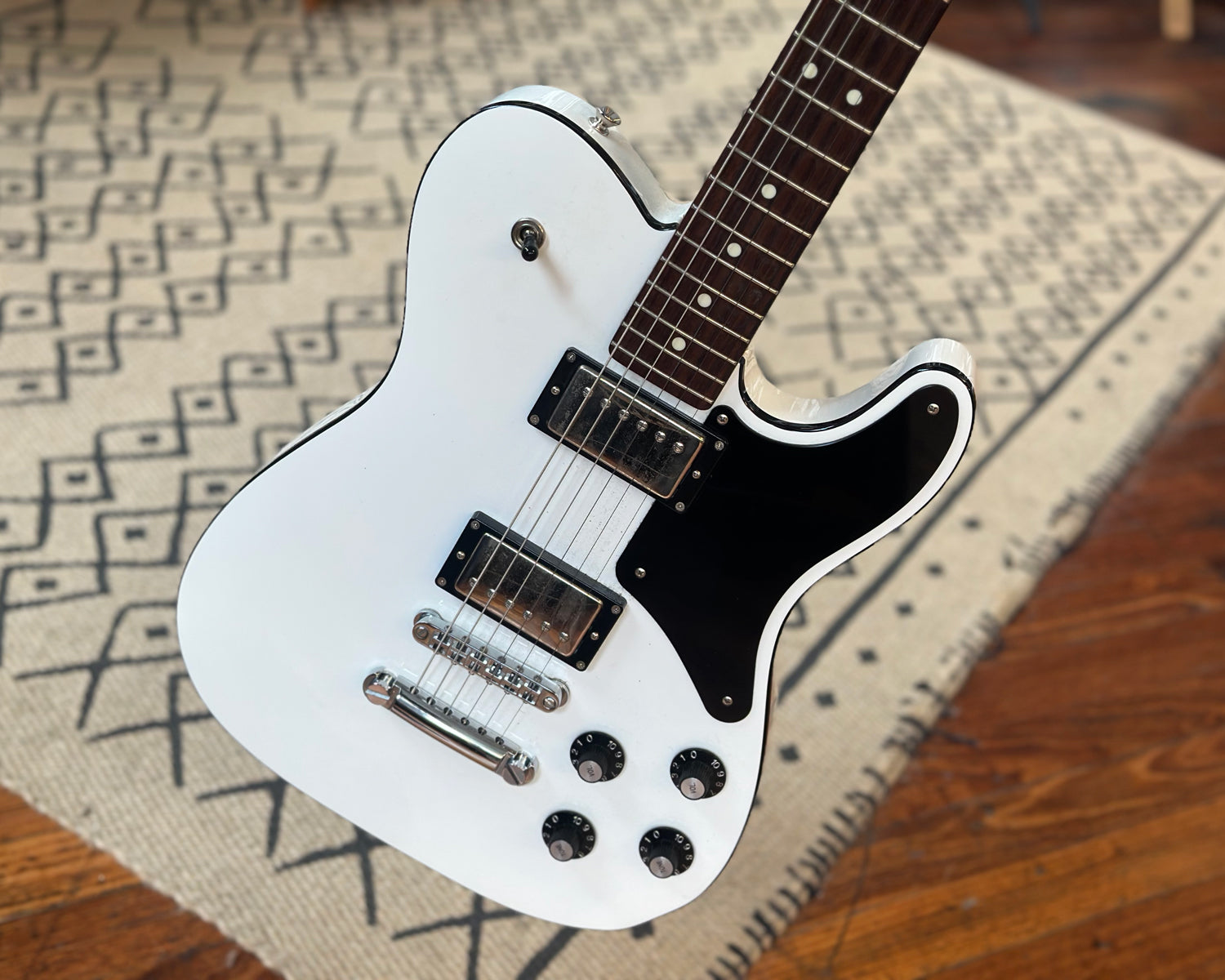 2020 Fender Made in Japan Telecaster Troublemaker - Arctic White – Found  Sound