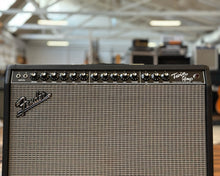 Load image into Gallery viewer, Fender Twin Amp PR266
