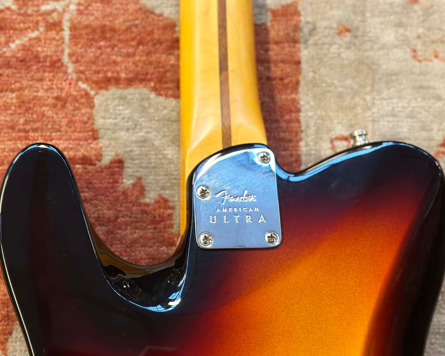 Fender American Ultra Telecaster - Ultraburst w/OHSC