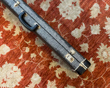 Load image into Gallery viewer, Fender Victoria Mustang Hardcase - 1960s
