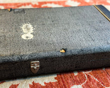 Load image into Gallery viewer, Fender Victoria Mustang Hardcase - 1960s
