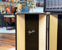 Load image into Gallery viewer, Fender Vintage PA Speakers with SR6520PD Powered Mixer
