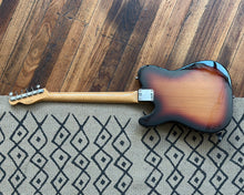 Load image into Gallery viewer, Fender Vintera &#39;60s Telecaster Bigsby 3-Color Sunburst
