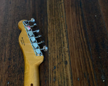 Load image into Gallery viewer, &#39;19 Fender Vintera &#39;70s Telecaster Thinline
