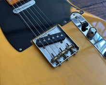 Load image into Gallery viewer, Fender &#39;52 Telecaster 50th Anniversary - Butterscotch Blonde
