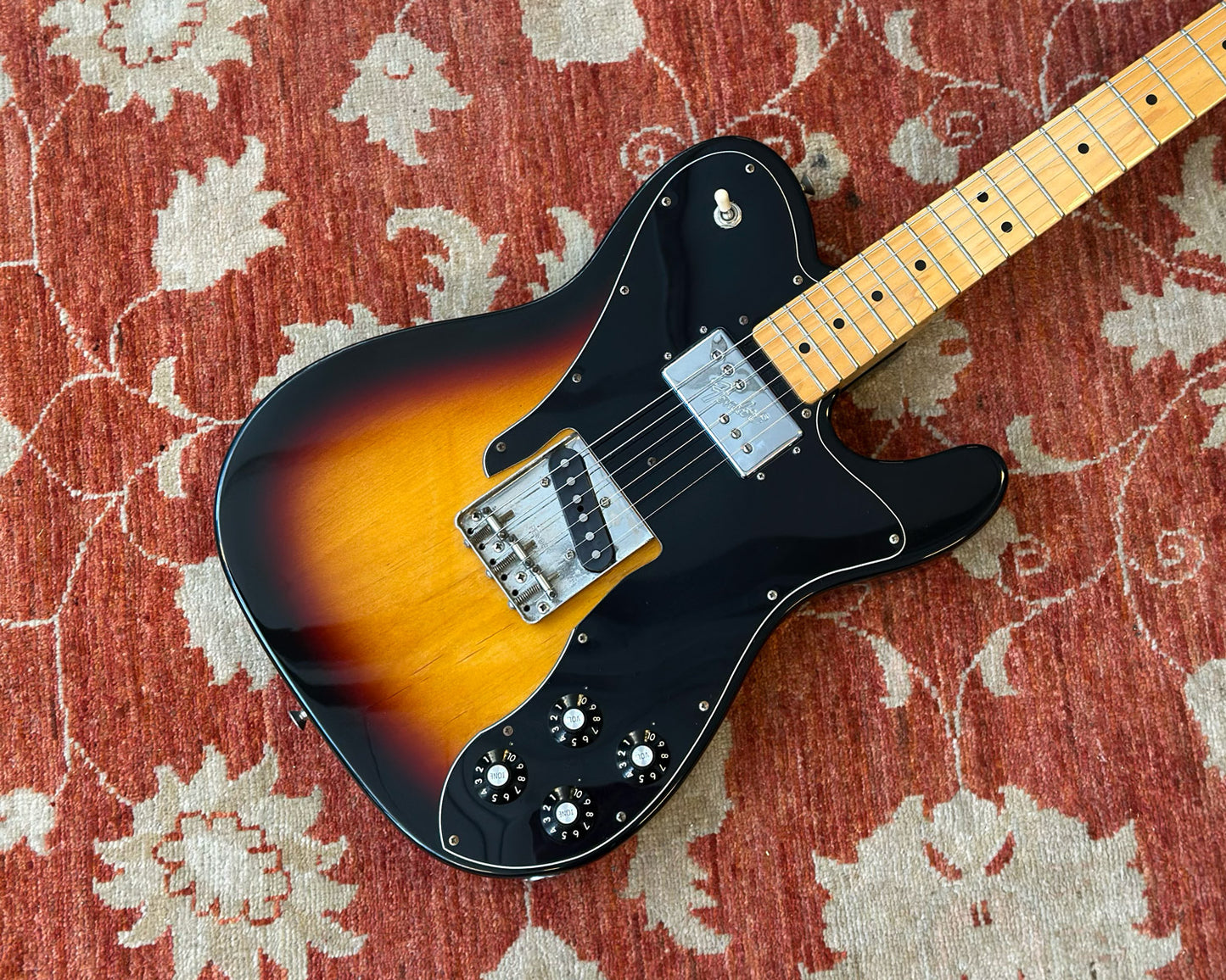 Fender '72 Telecaster Custom w/Gig Bag