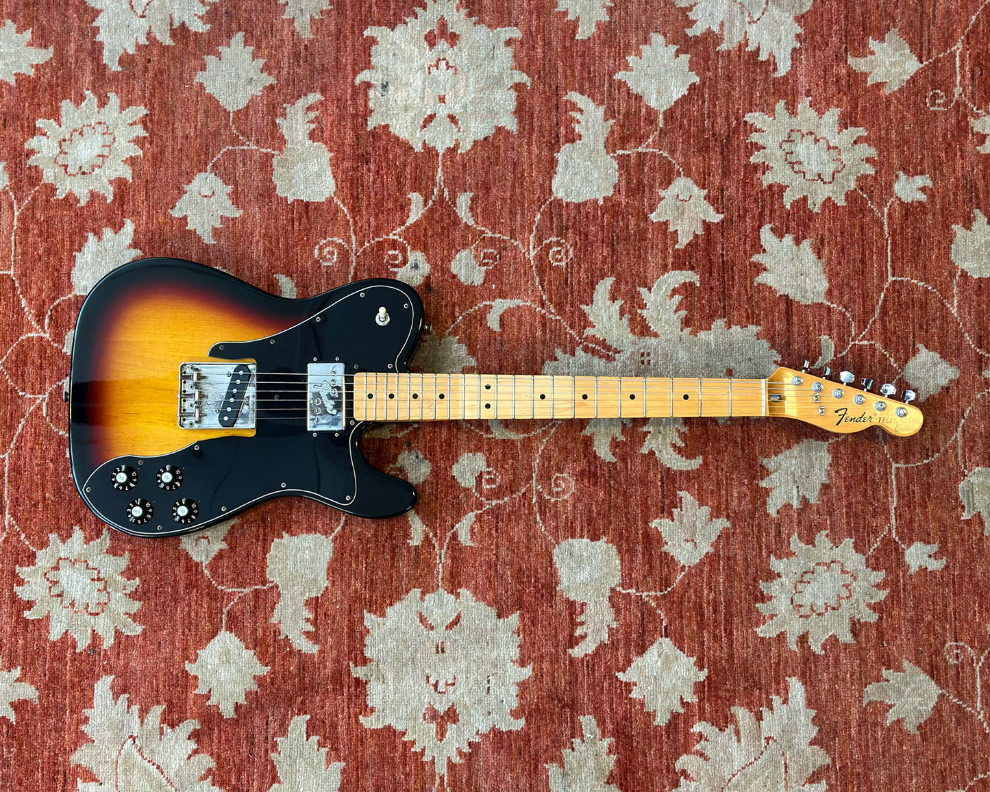 Fender '72 Telecaster Custom w/Gig Bag