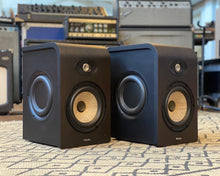 Load image into Gallery viewer, Focal Shape 65 Studio Monitor (Pair)
