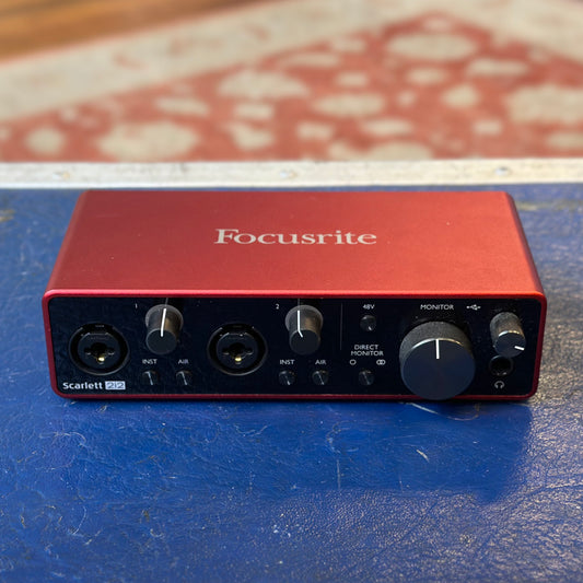 Focusrite Scarlett 2i2 (2nd Gen)